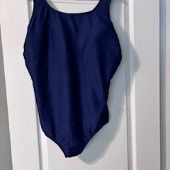 Land's End Navy Tugless Low Leg Ribbed One Piece Swimsuit NWT Size 24W - Picture 6 of 6